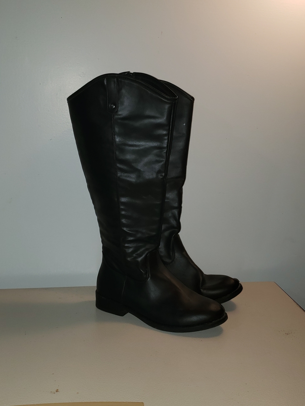 Vepose Classic Tall Black Riding Boots - Women's